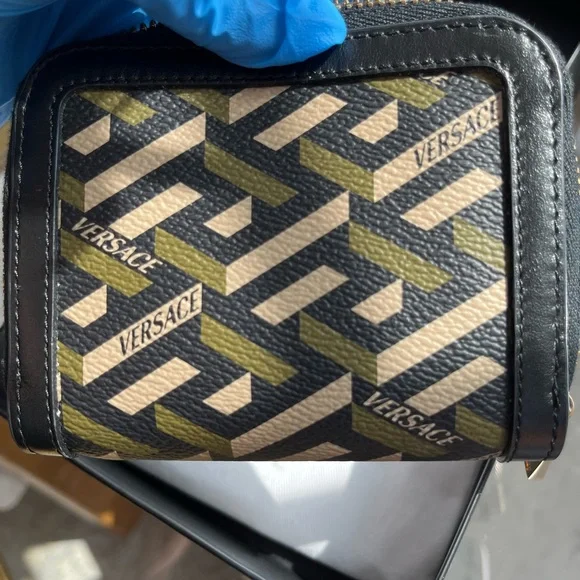 NEW VERSACE Le Greca Modular Signature Coated Canvas Wallet - Picture 2 of 12